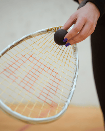 sport de raquette, squash, racquetball, tennis pickleball et badminton